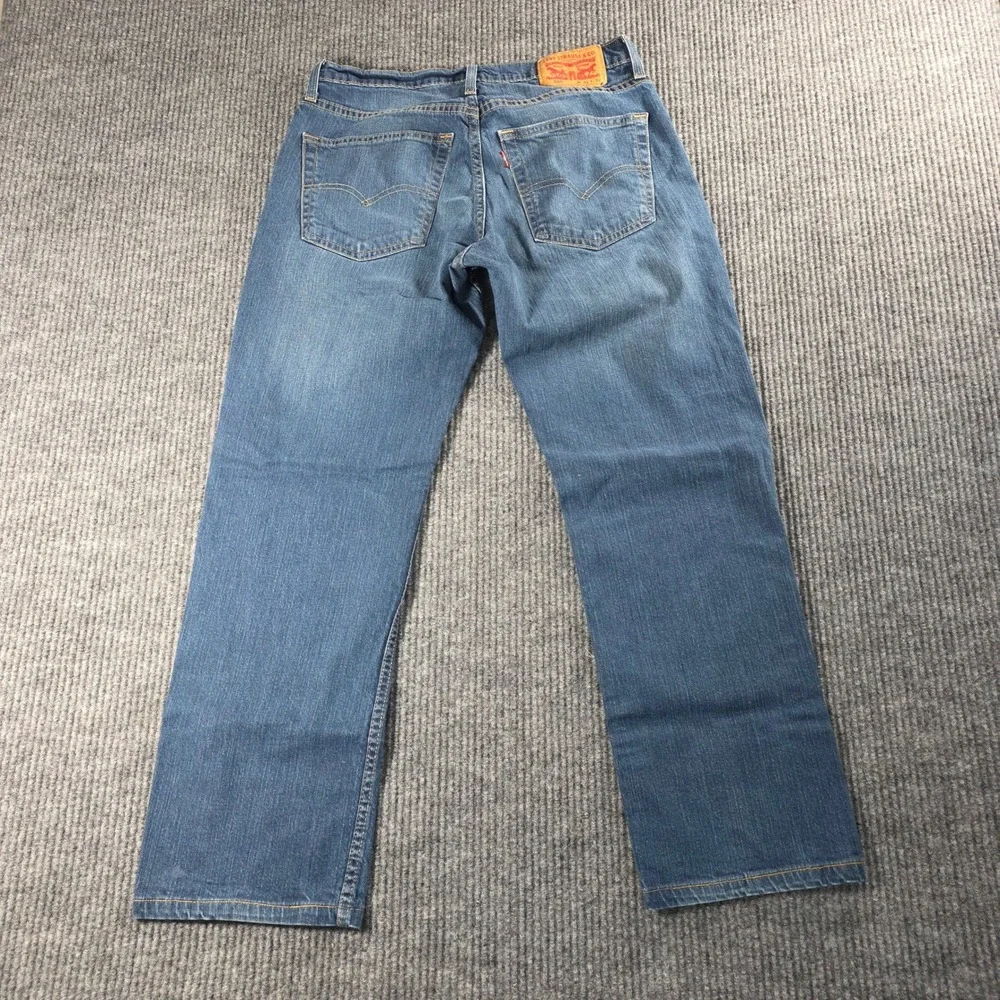 Levis levis 559